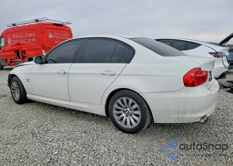 2009 BMW 328 Xi z USA, uszkodzony, nr VIN WBAPK73589A464294